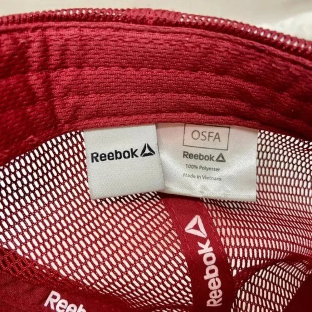 Reebok Snapback Trucker Cap Adult OSFA Adjustable Red Embroidered Mesh Back Hat‎